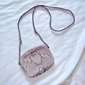 MK snake skin satchel BROKEN zipper